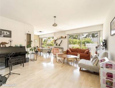 Vente appartement 5 pièces Marseille 8e