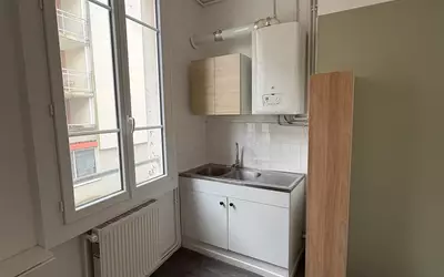 Nantes (44000)