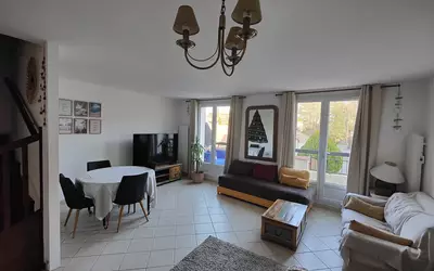 Avec 30 M2 Terrasse