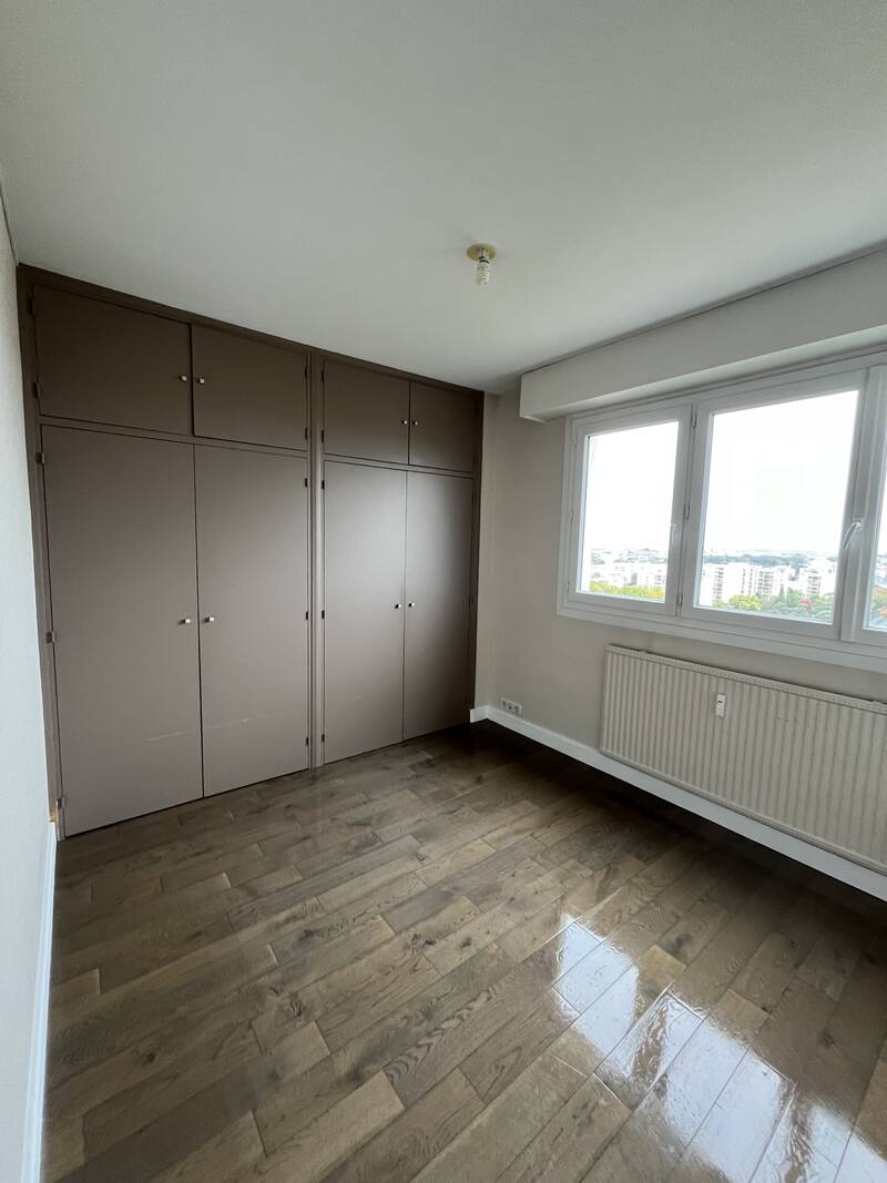 Angers (49000)