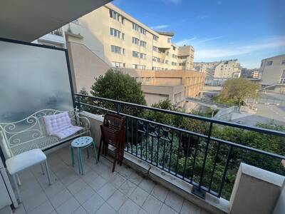 Location appartement studio Issy-les-Moulineaux (92130)