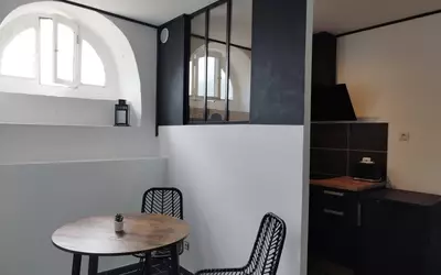 Mézy-Sur-Seine (78250)