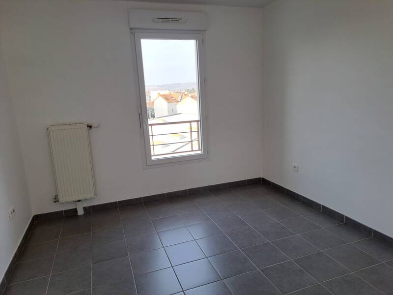 Mantes-La-Ville (78711)