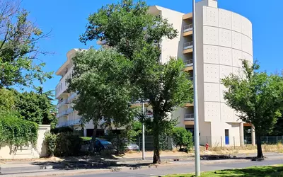 Nîmes (30000)