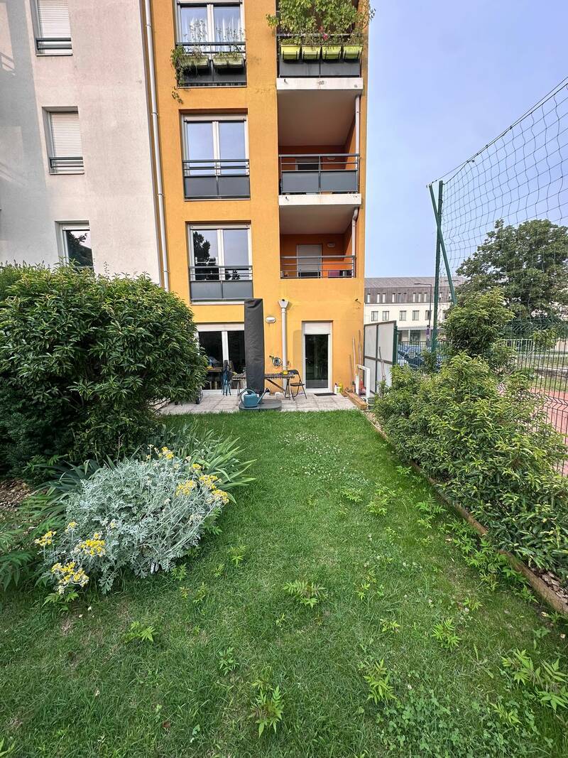 Villeurbanne (69100)