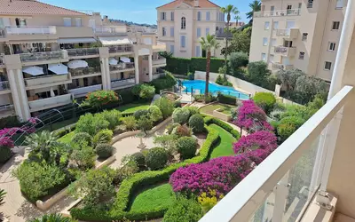 Cannes (06150)
