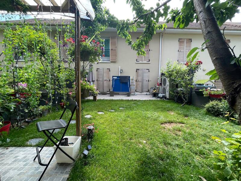 Claye-Souilly (77410)