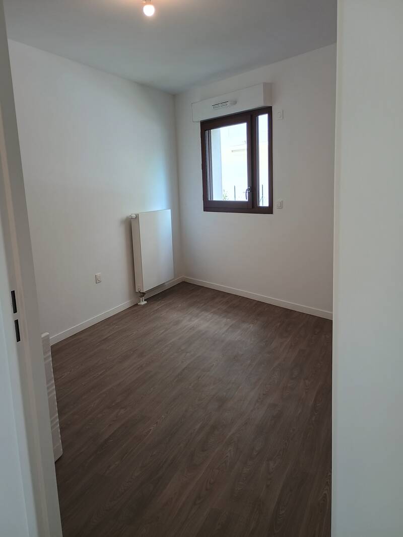 Champs-Sur-Marne (77420)
