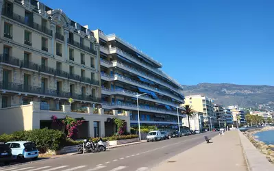 Menton (06500)