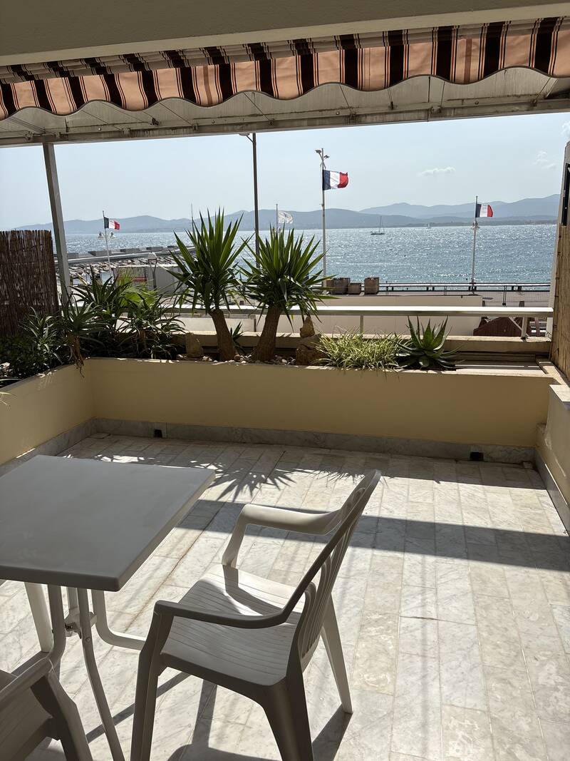 Saint-Raphaël, Vue Sur Mer