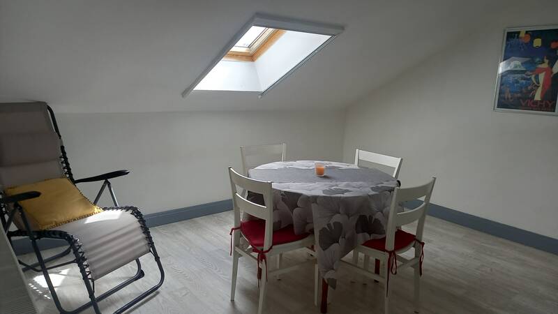 Vichy (03200)