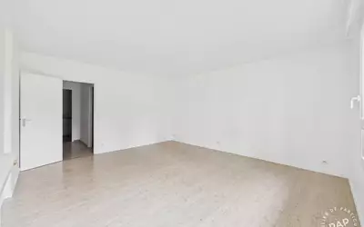 Garches (92380)