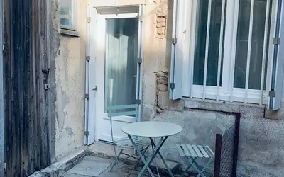 Nîmes (30000)