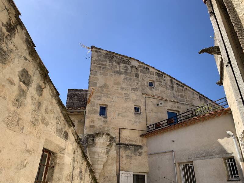 Arles (13104)