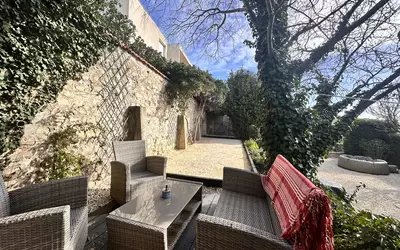Nîmes (30000)