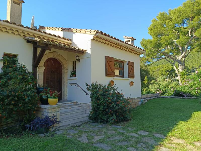 Carqueiranne (83320)