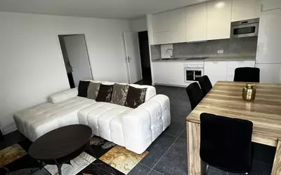 Nanterre (92000)