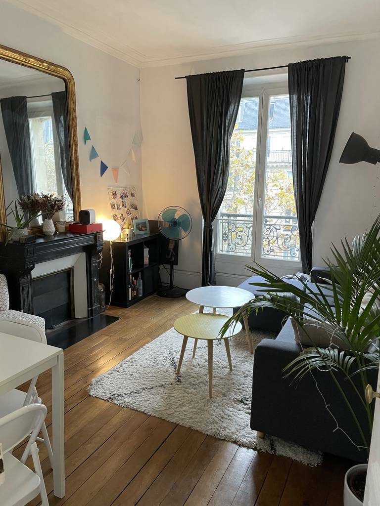 Paris 11E