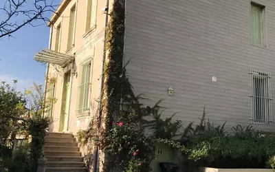 Avignon (84000)