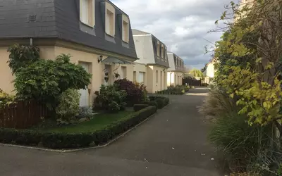Chartres (28000)