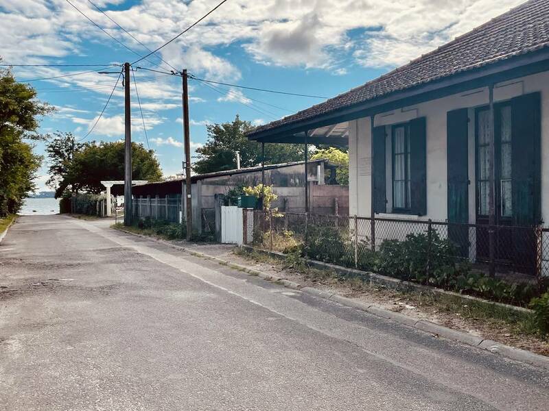 Arès (33740)