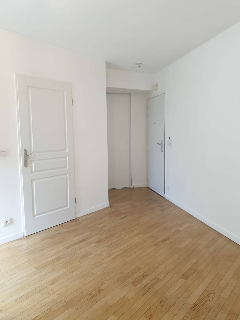 Issy-Les-Moulineaux (92130)