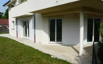 Saint-Nazaire-Les-Eymes (38330)