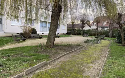 Thiais (94320)