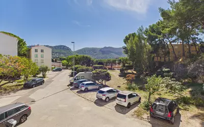 Cassis (13260)