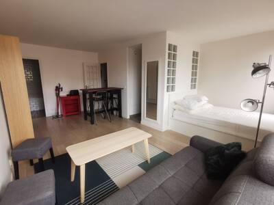 Location appartement studio Paris 16e
