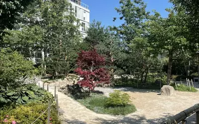 Issy-Les-Moulineaux (92130)