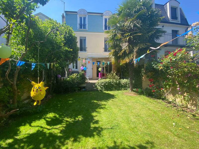 Bois-Colombes (92270)