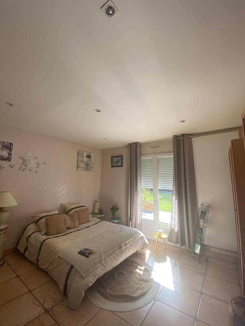 Vaux-Le-Pénil (77000)