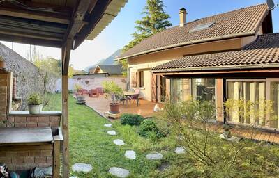 Vente maison 6 pièces Faverges (74210)