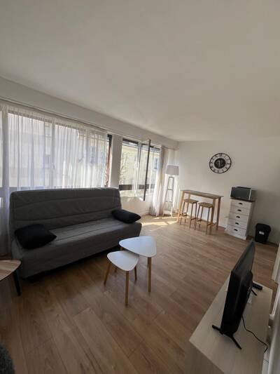 Location appartement studio Neuilly-sur-Seine (92200)