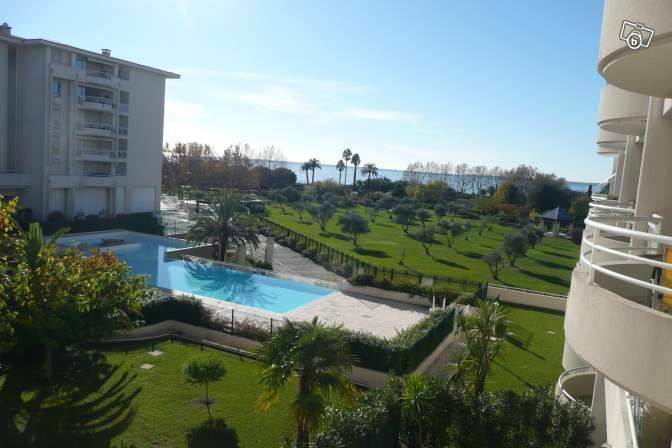 Antibes (06600)