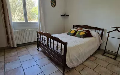 Vézénobres (30360)