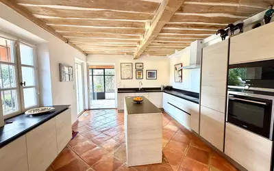 Grimaud (83310)