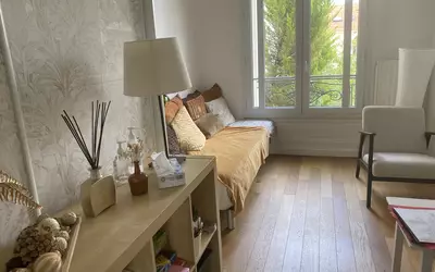 Bois-Colombes (92270)