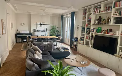 Nantes (44000)