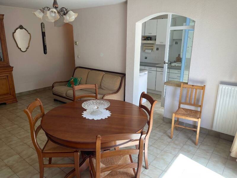 Fréjus (83600)