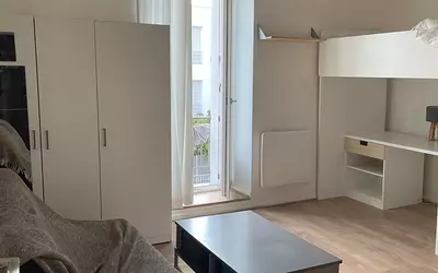 Nantes (44000)