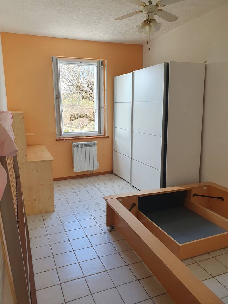 Biras (24310)
