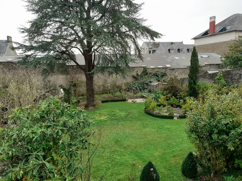 Coutances (50200)