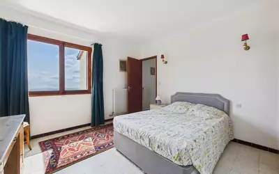 Maison 8 pièces 260 m² · à Mons · 260 m² · 595 000 €