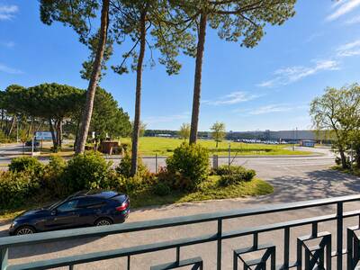 Vente appartement 3 pièces Arès (33740)