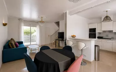 Fresnes (94260)