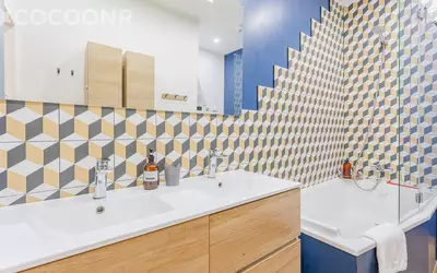 Nantes (44000)