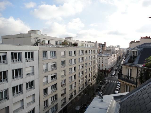 Paris 11E