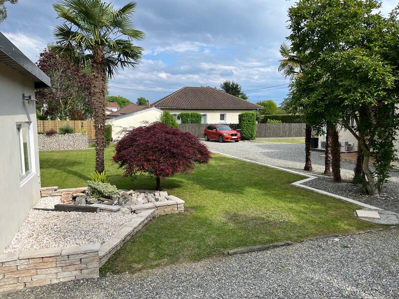 Lescar (64230)
